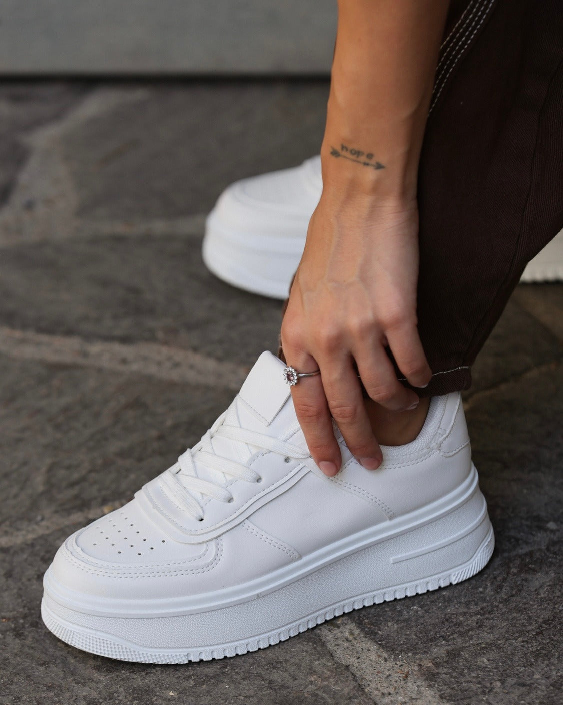 sneakers gsad300