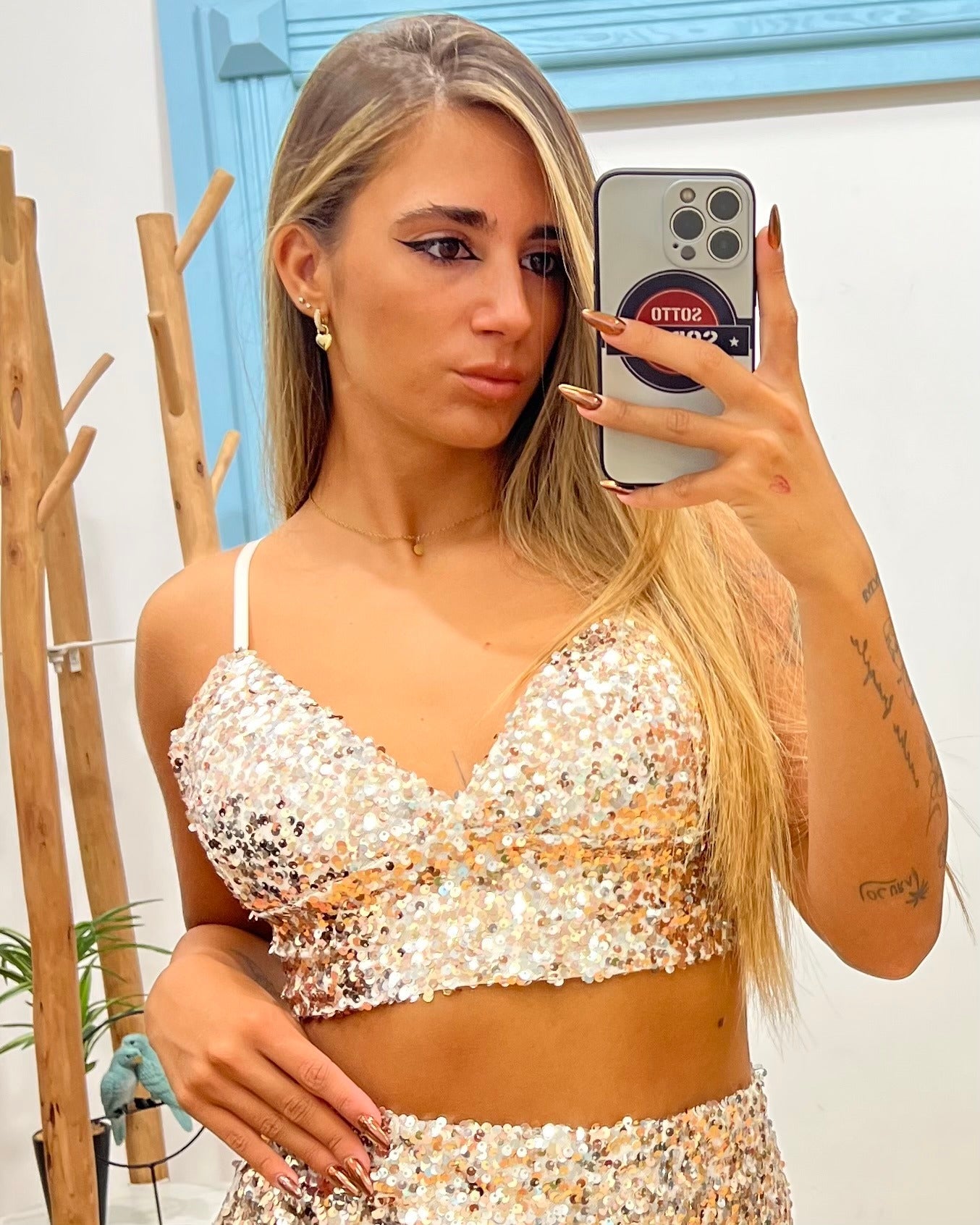 crop top fi84