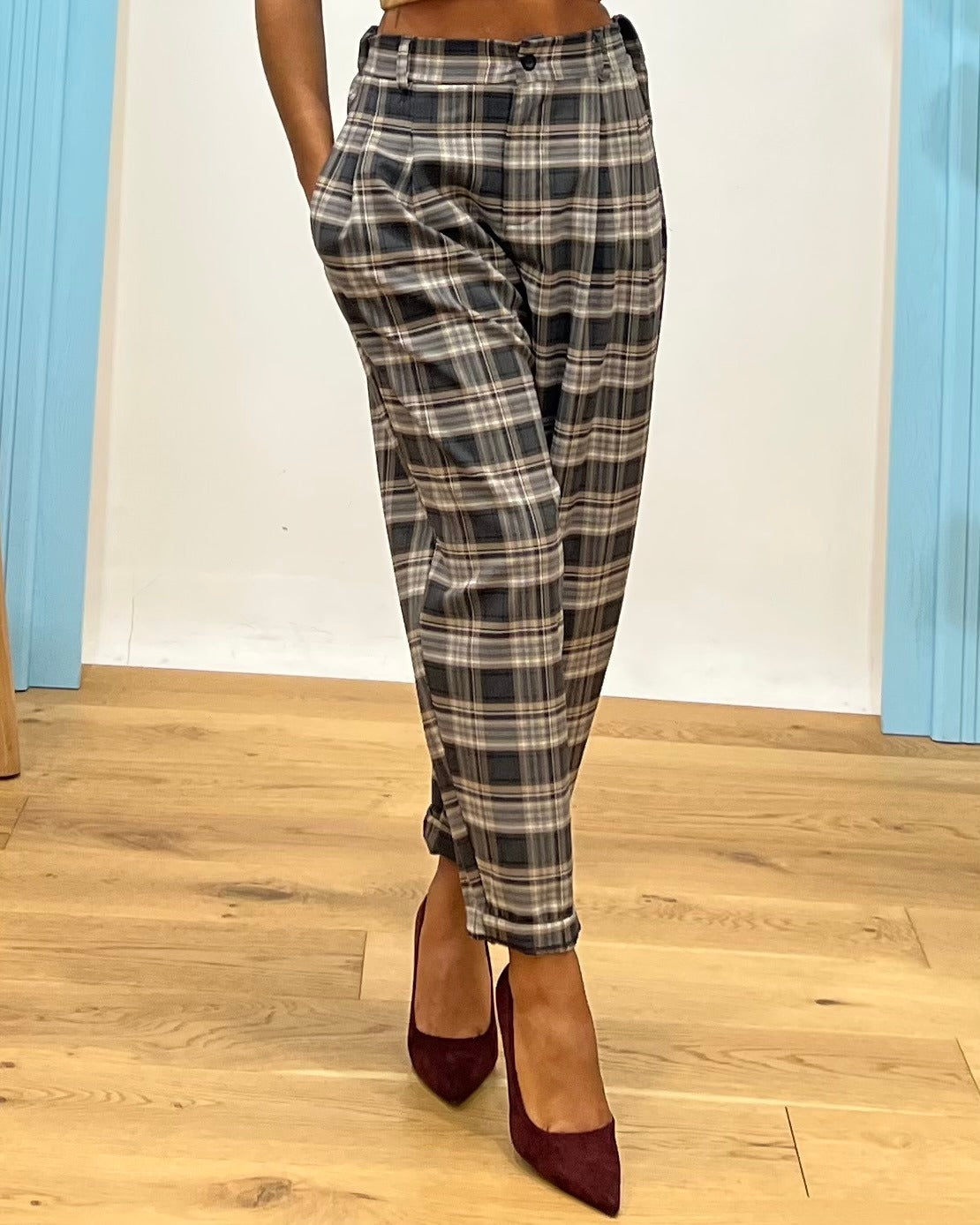 pantalone gm56